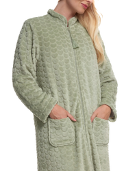 Women's Embossed Fleece Zip Dressing Gown with Front Pockets
