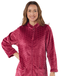 Women's Embossed Fleece Zip Dressing Gown with Front Pockets