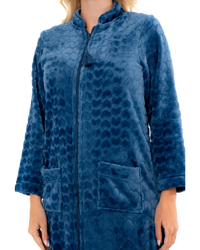 Women's Embossed Fleece Zip Dressing Gown with Front Pockets